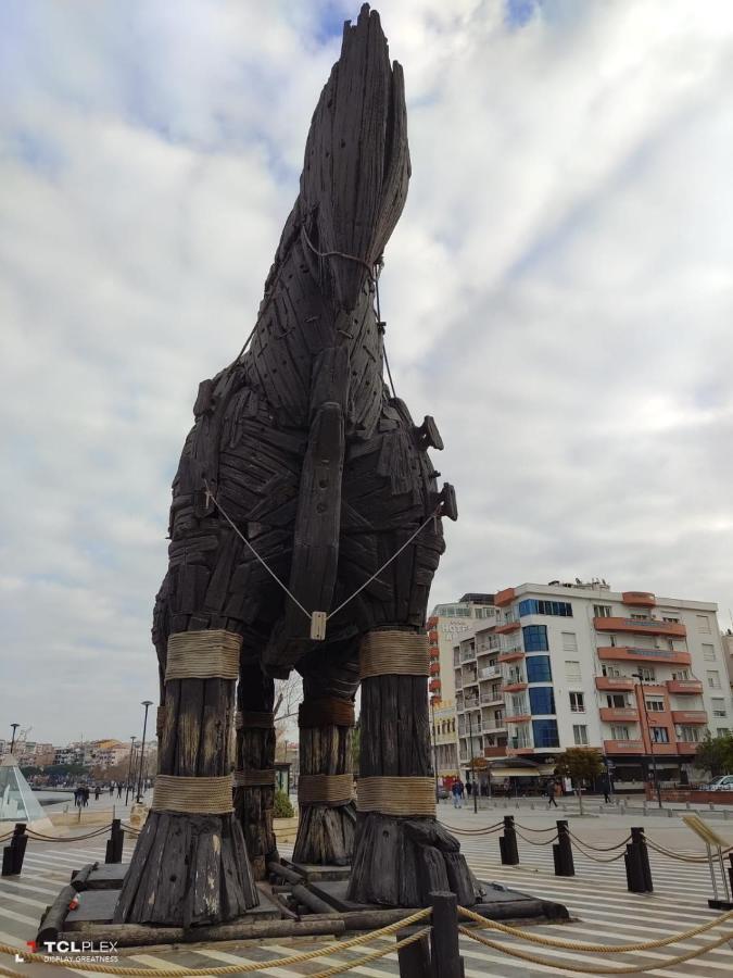 Gueven Hotel Canakkale Bagian luar foto